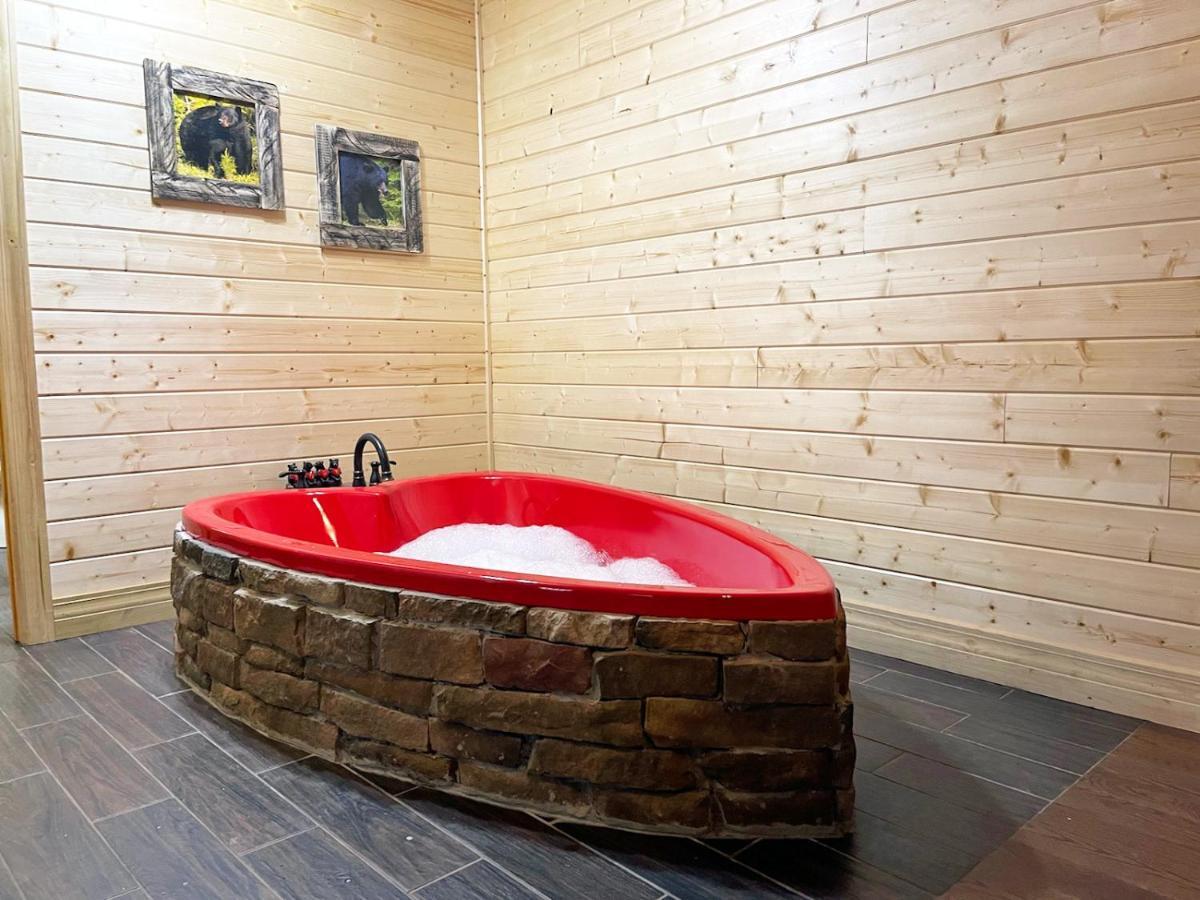 Gatlinburg - Honeymoon Hideaway Villa Kültér fotó